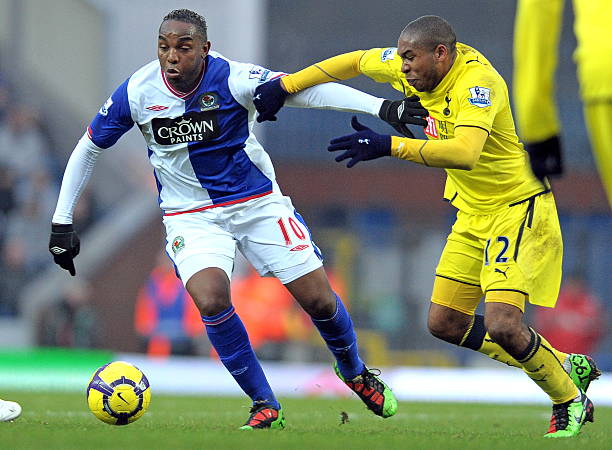 对任何足球 对任何足球